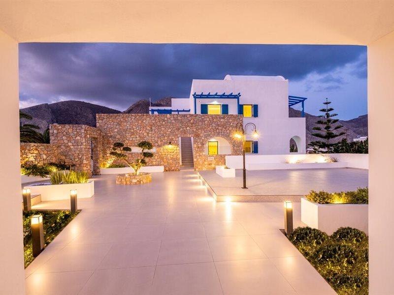 Margarenia 2* Perissa (Santorini)