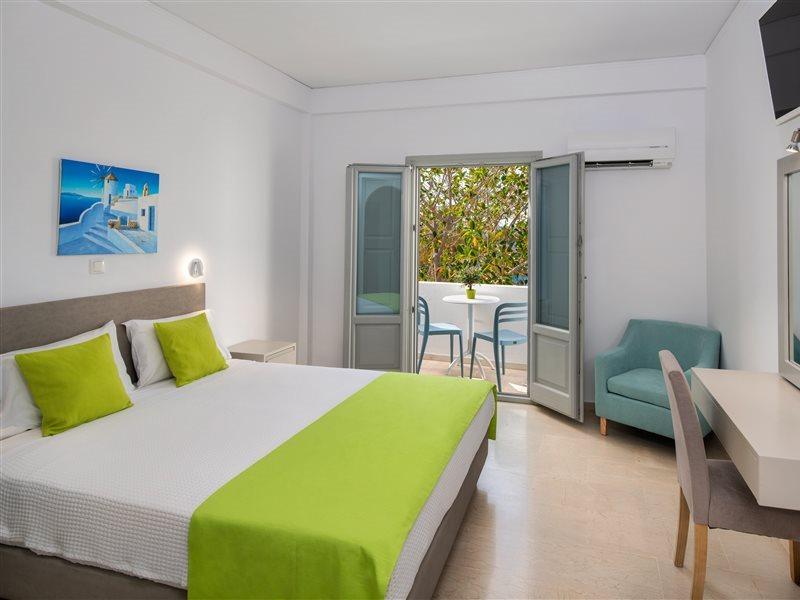Makarios 3* Kamari (Santorini)