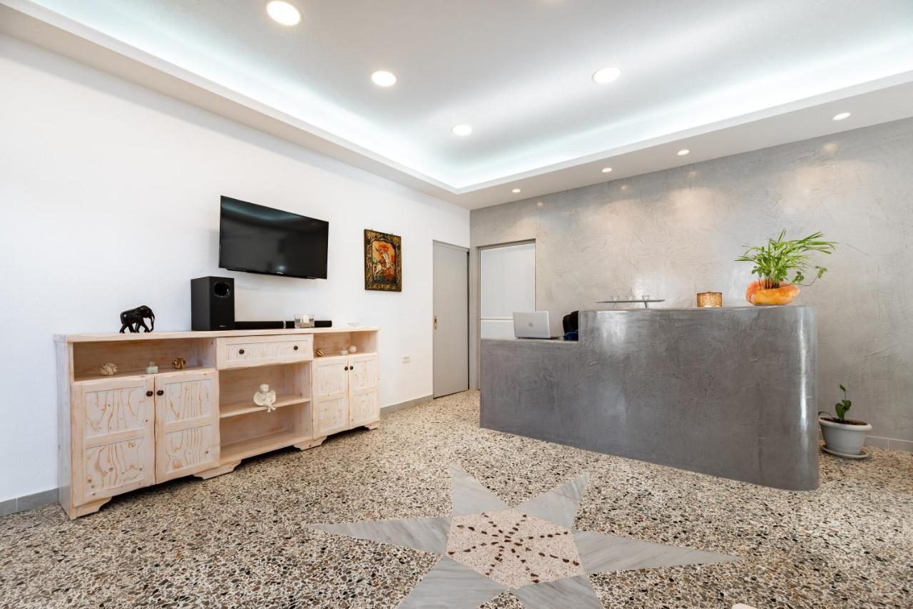Aegeon Aparthotel 2*