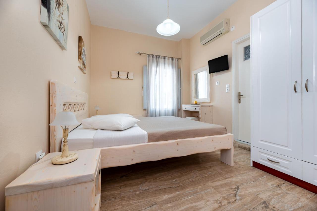 Aegeon Aparthotel Megalochori (Santorini)