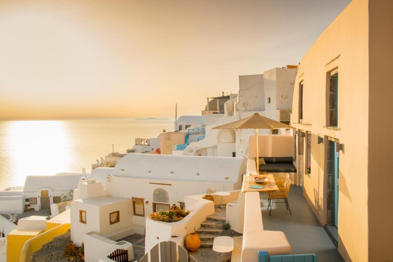 Nano * Oia (Santorini)