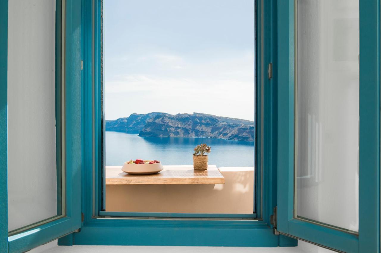 Nano * Oia (Santorini)