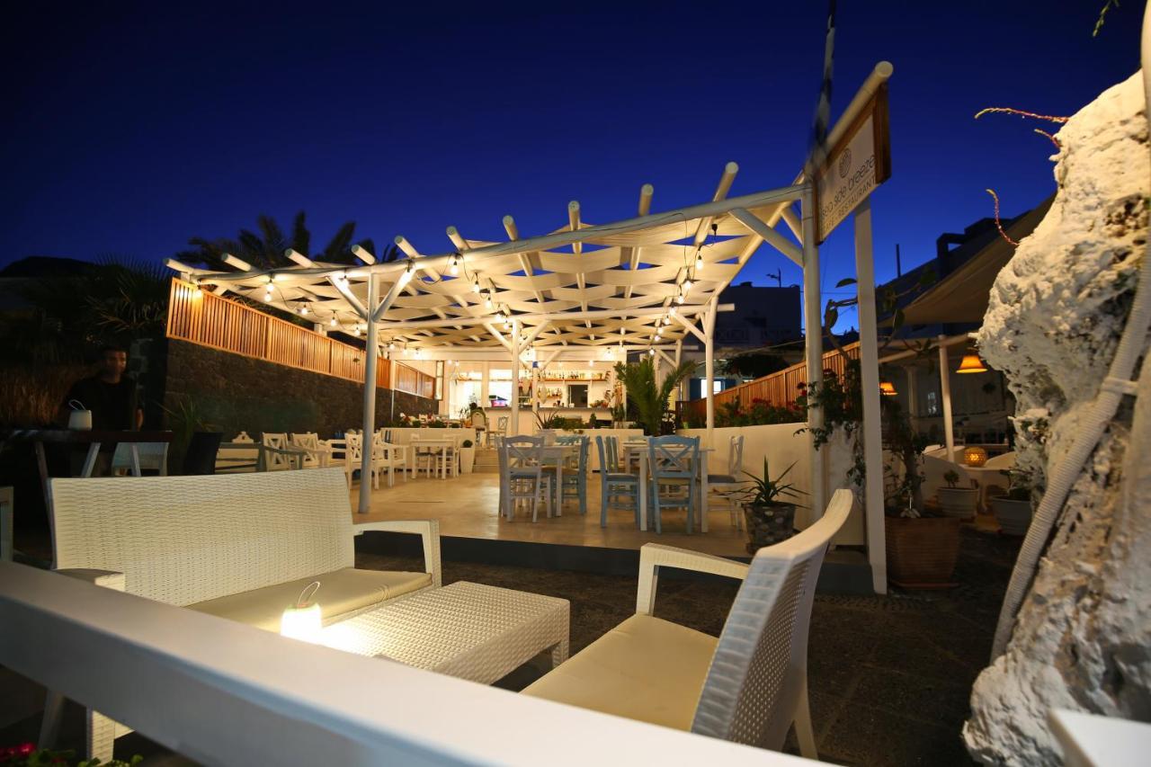 Seaside Breeze 2* Kamari (Santorini)