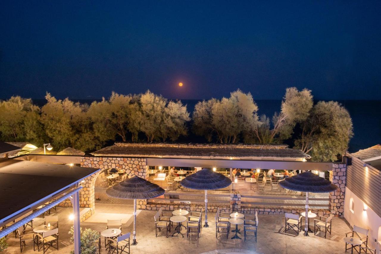 Aparthotel Enjoy Kamari (Santorini)