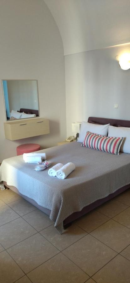 Atrium 3*