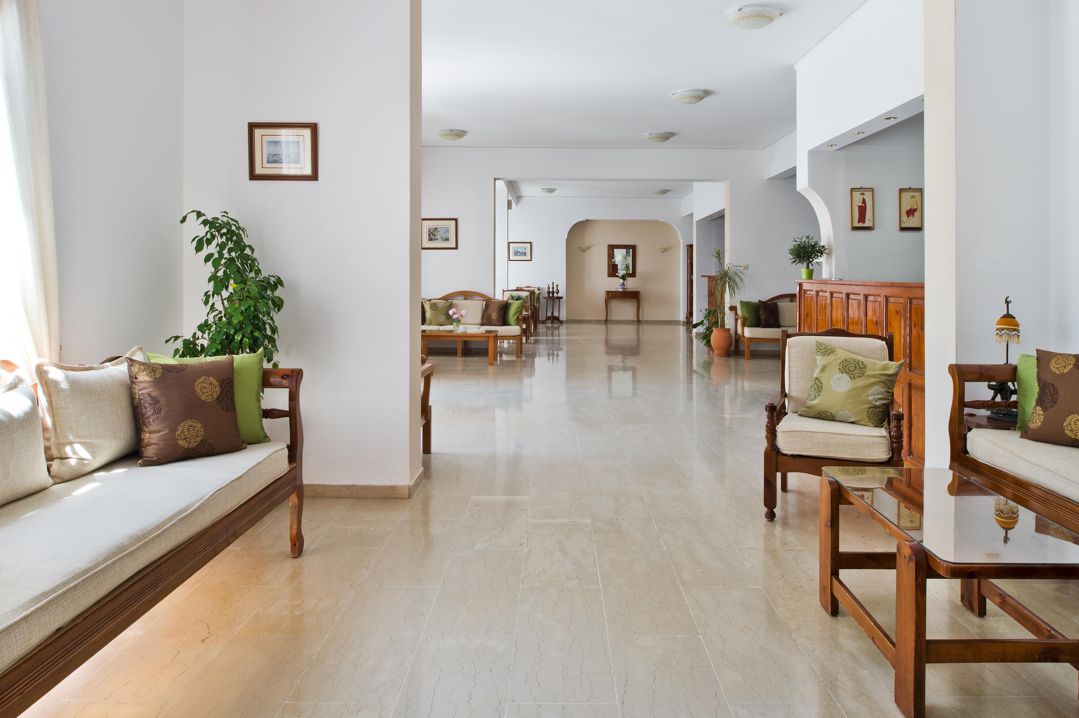 Makarios Hotel