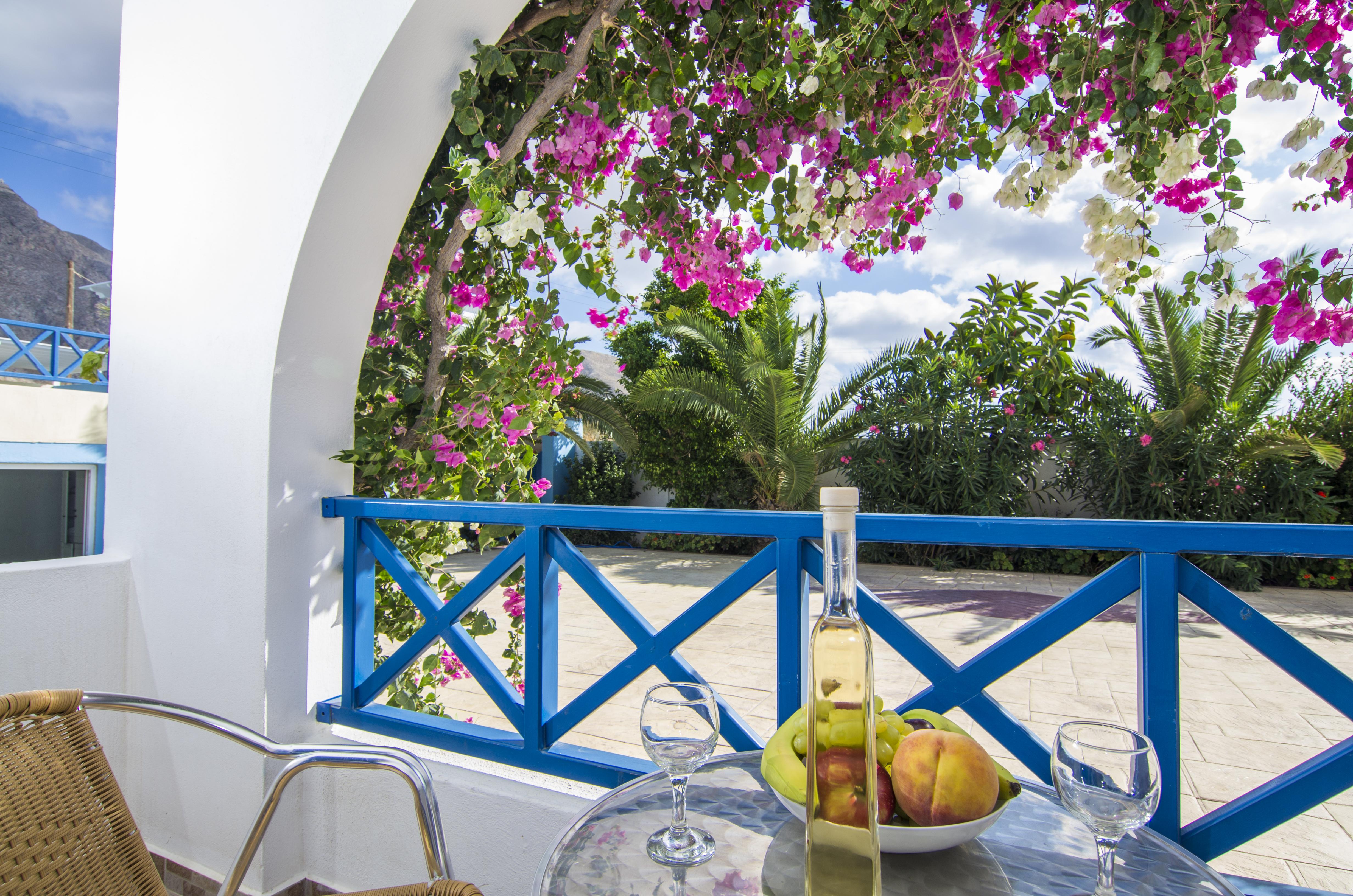 Margarenia 2* Perissa (Santorini)