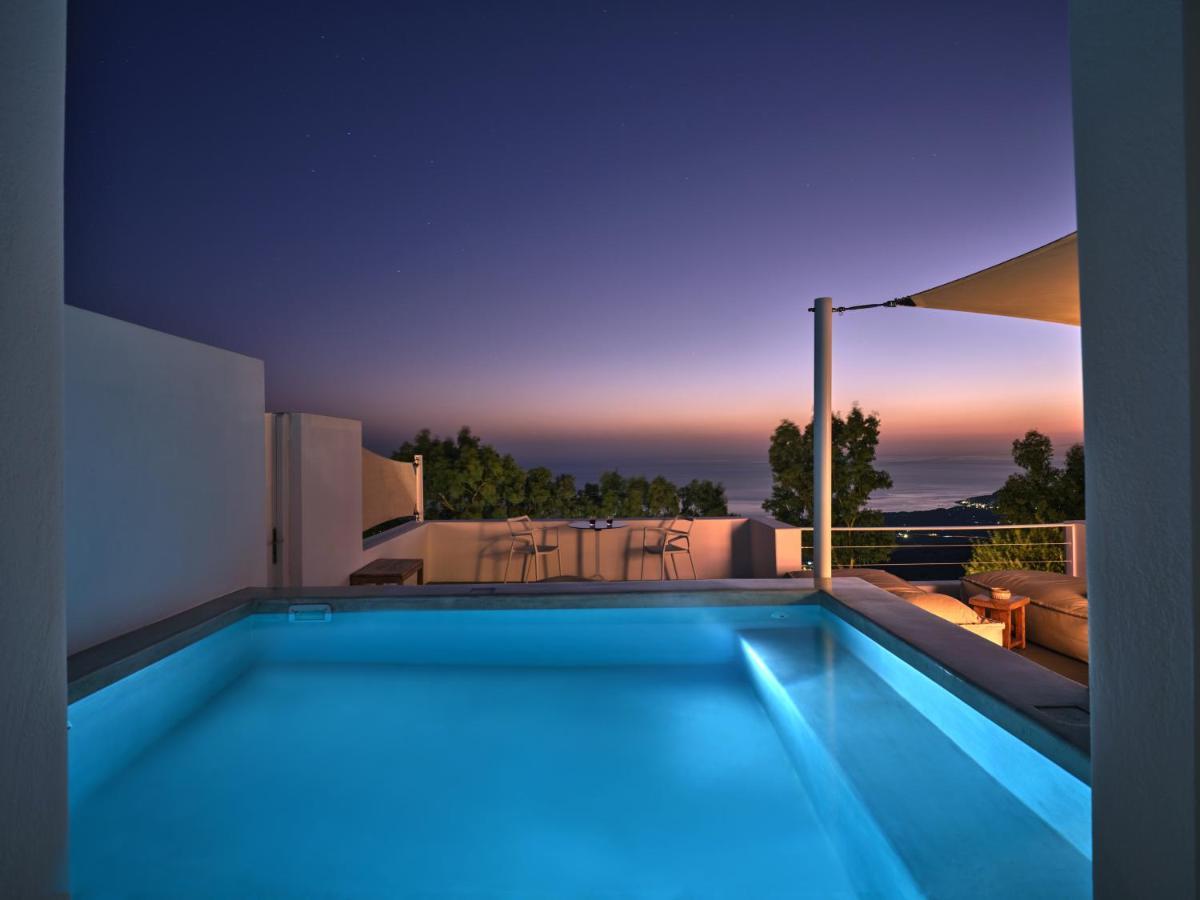 Santorini Heights *