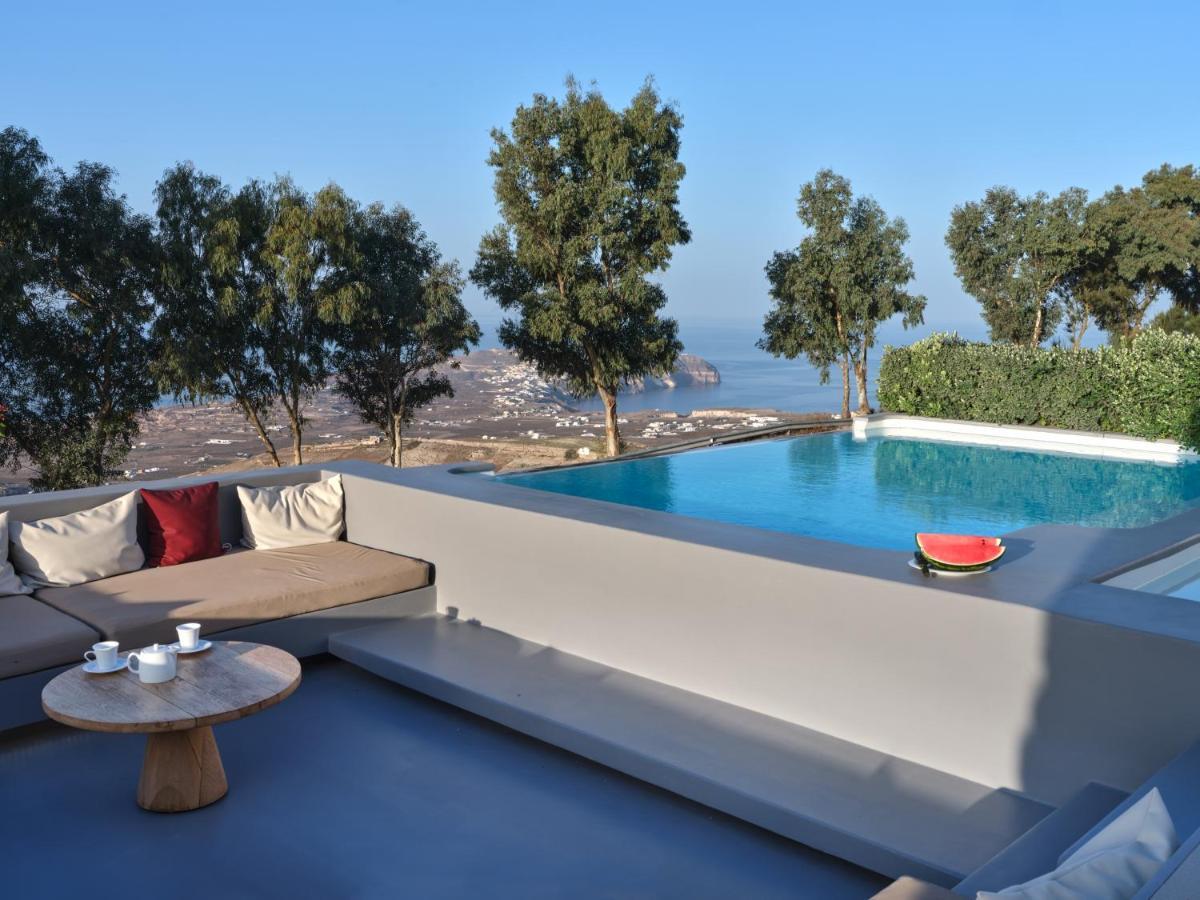 Santorini Heights Pyrgos Kallistis