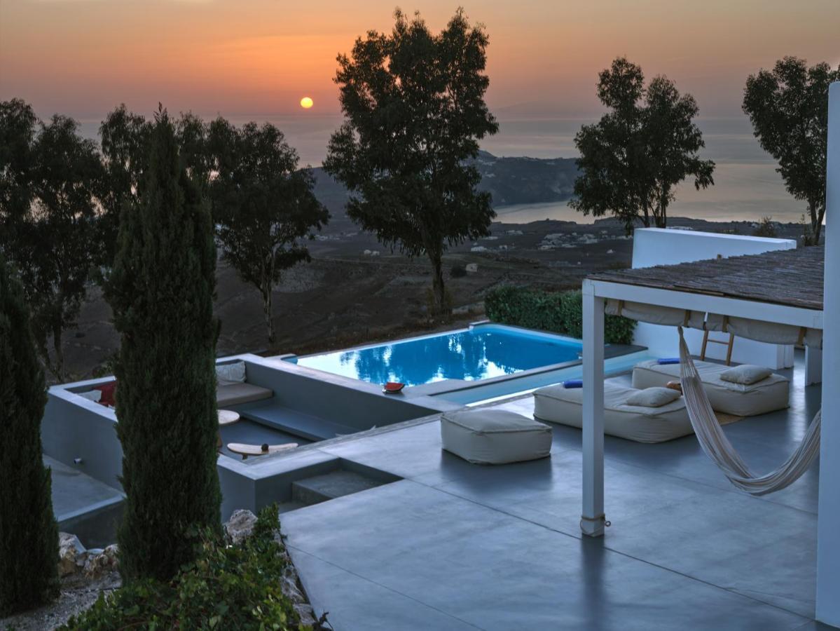Santorini Heights