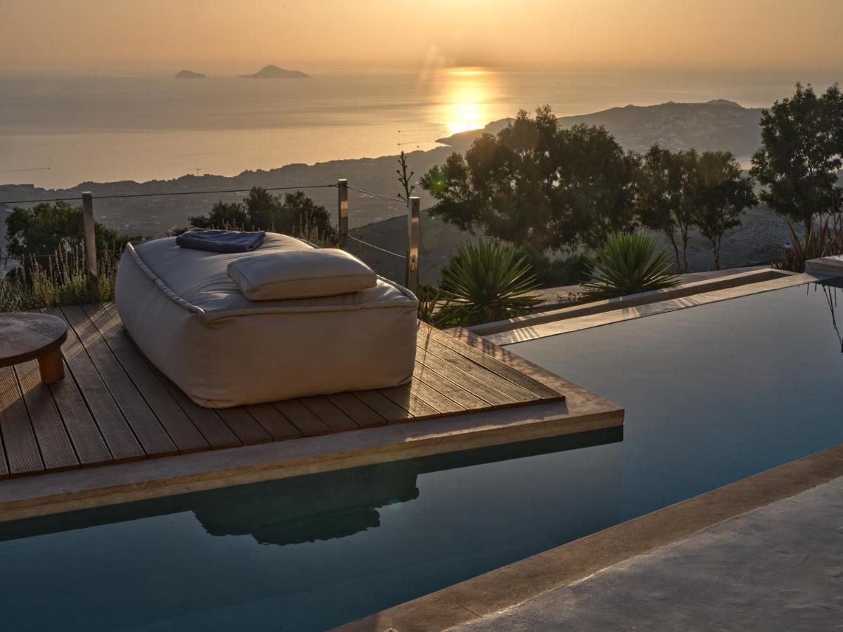 Santorini Heights * Pyrgos Kallistis