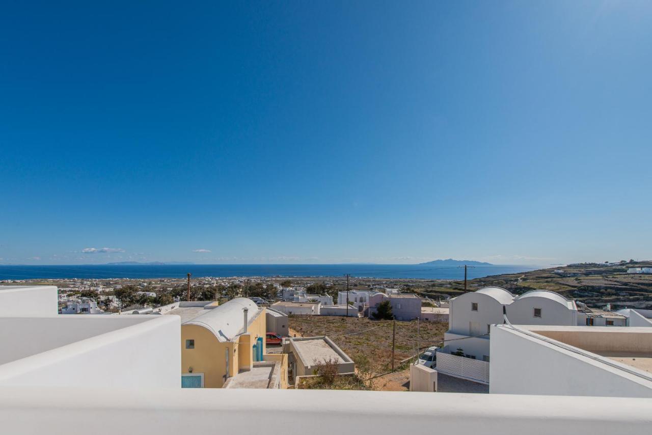 Golden View Villa *