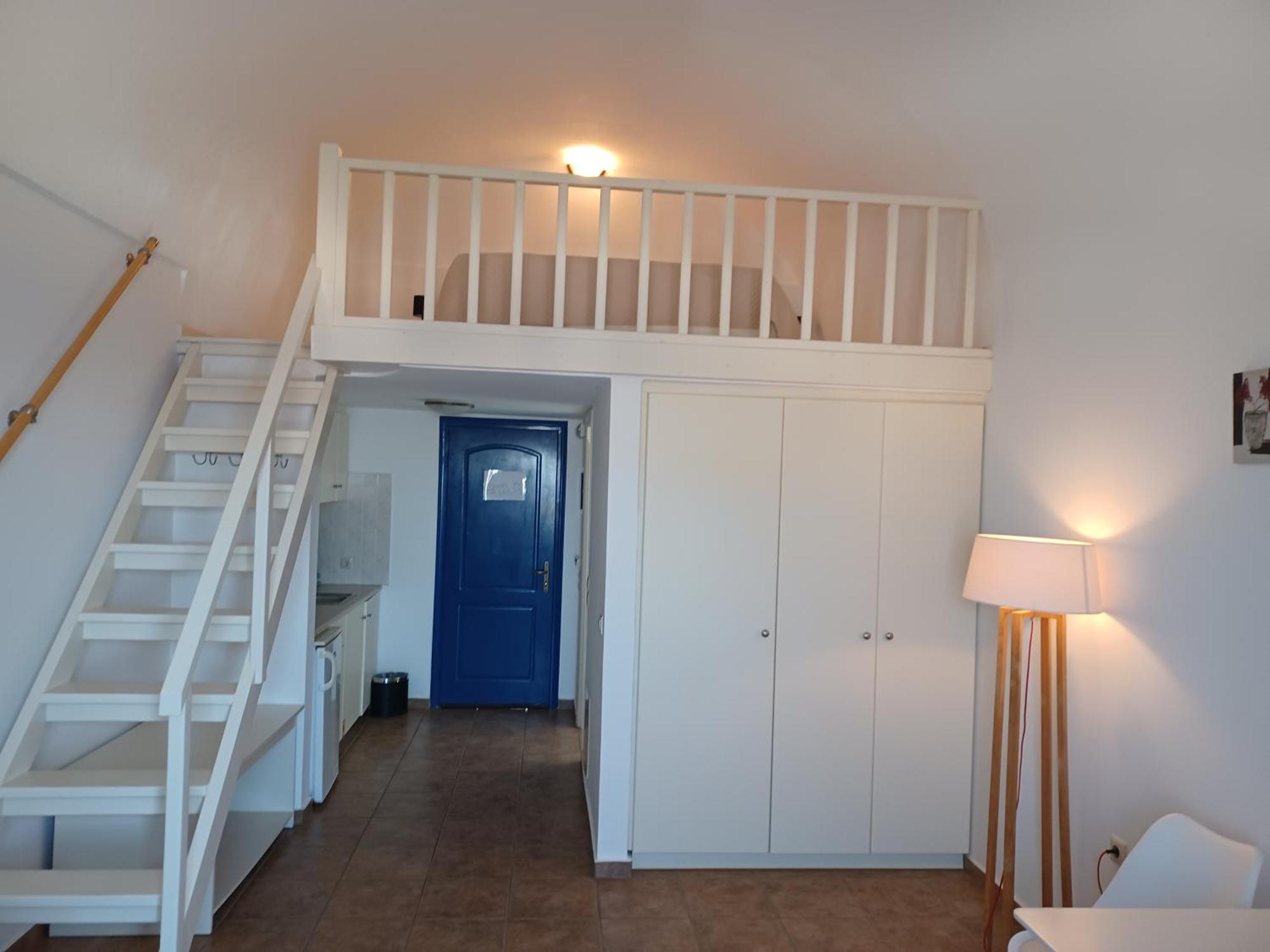 Apartment Sigal Akrotiri (Santorini)