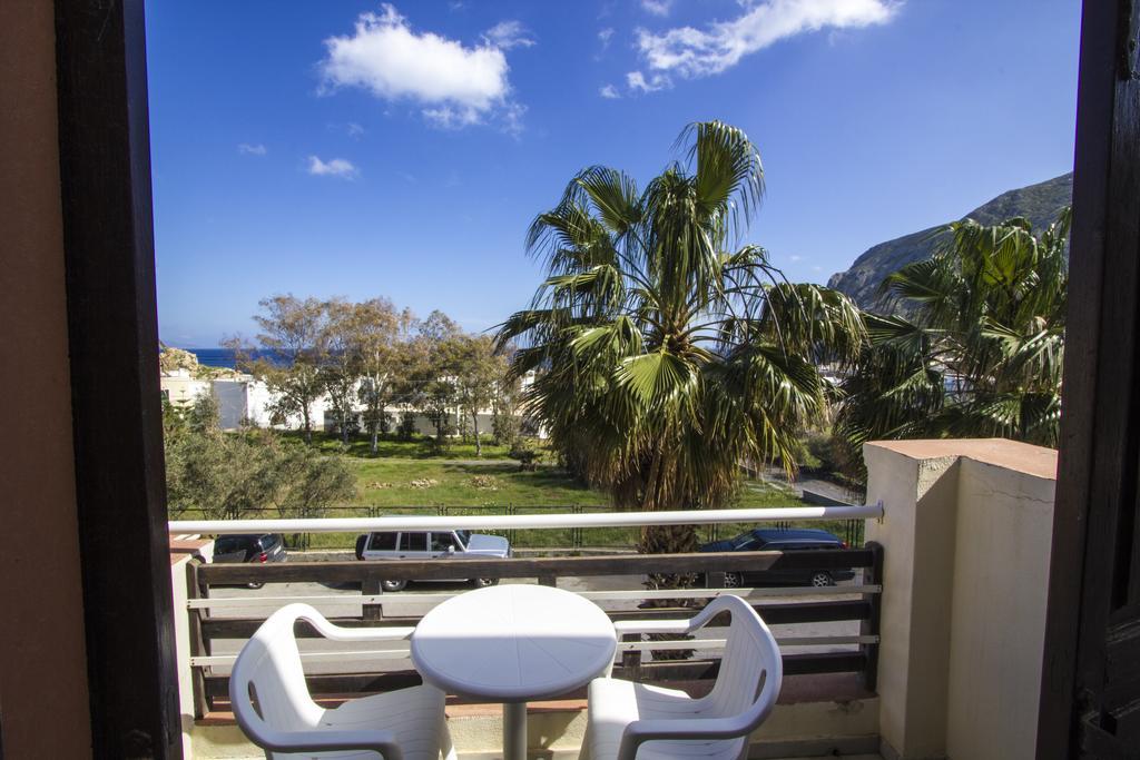 Adonis (adults Only) 2* Kamari (Santorini)