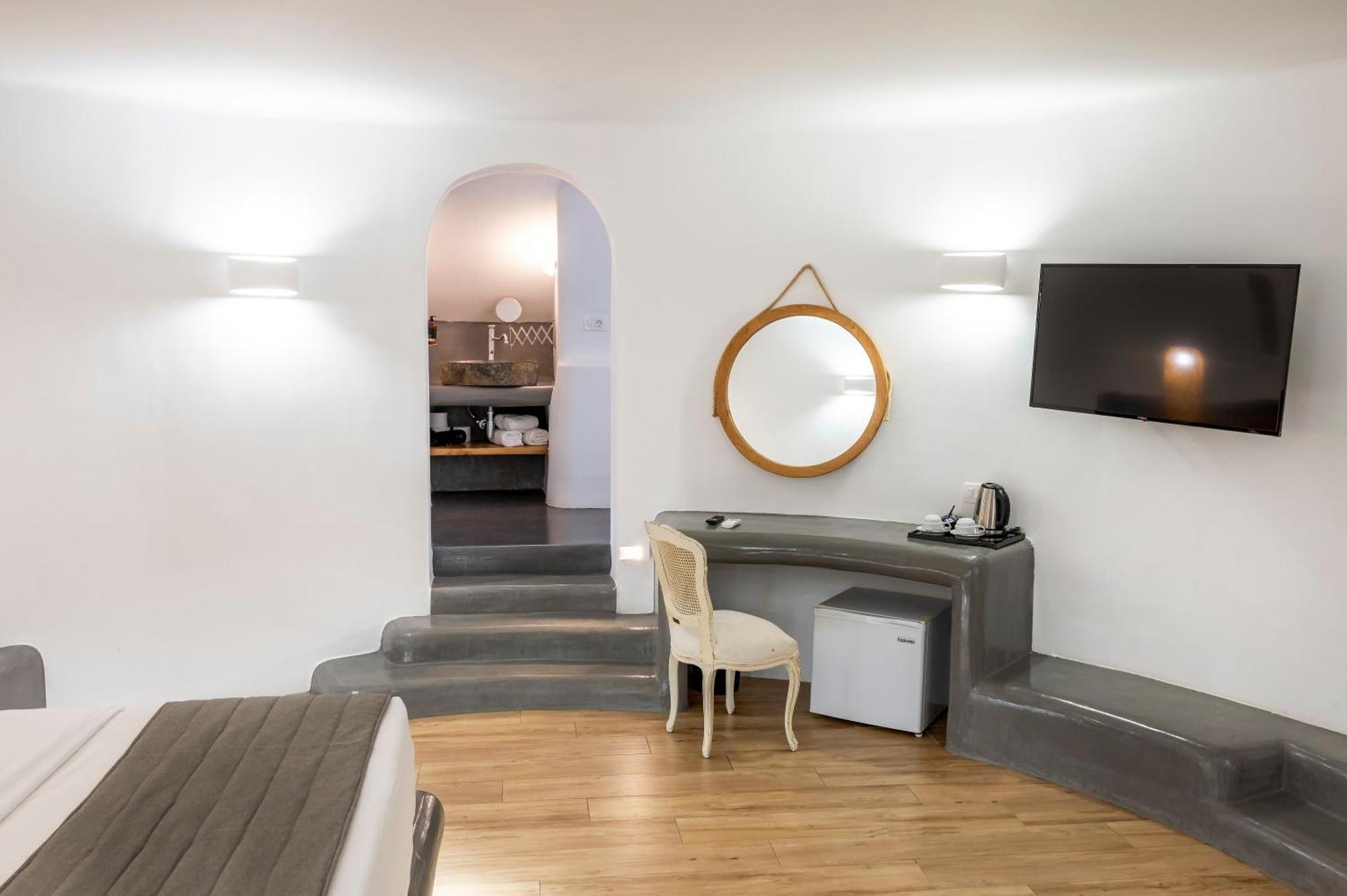 Smy Mediterranean White Santorini (adults Only) 4* Kamari (Santorini)