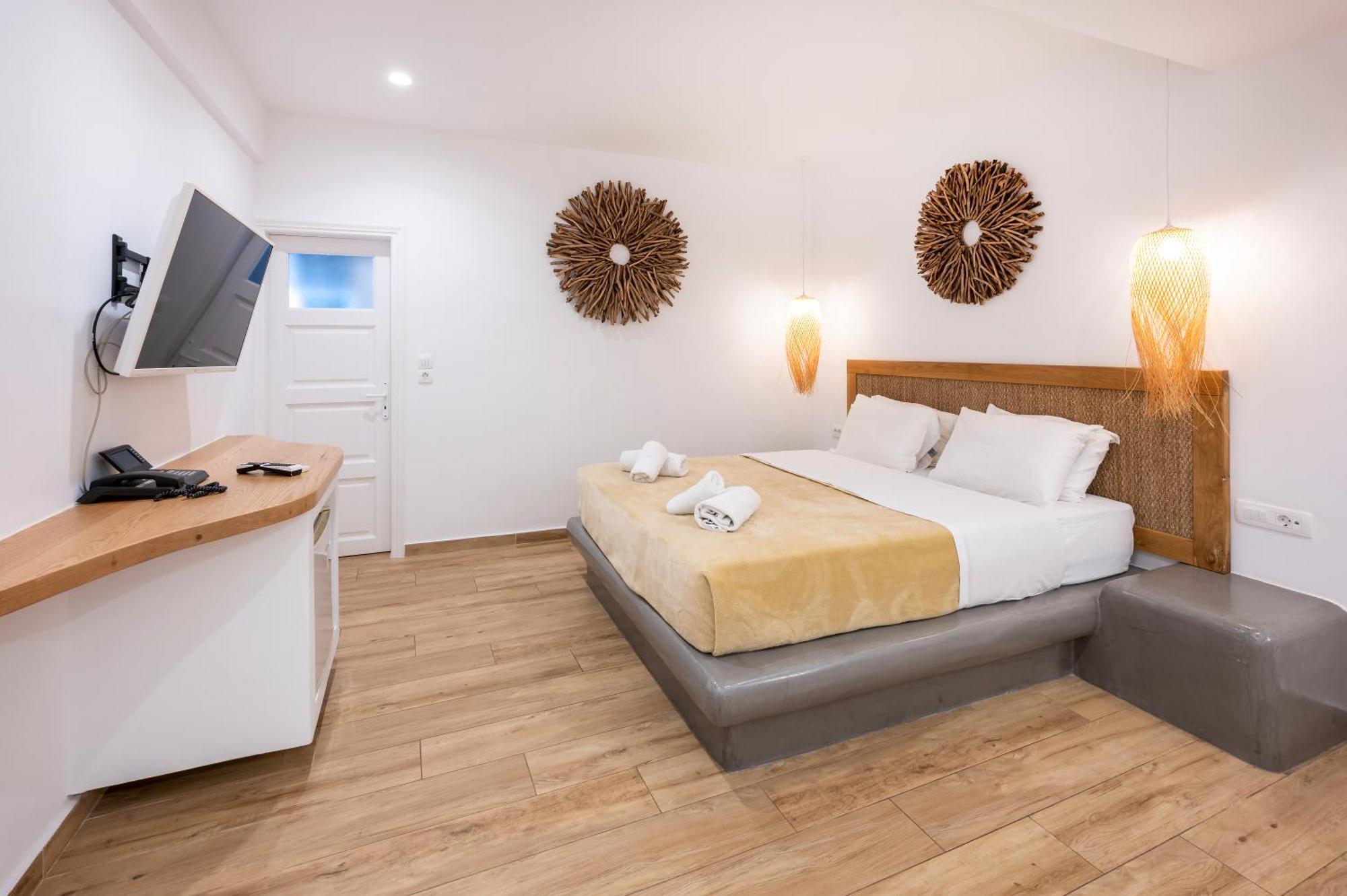 Smy Mediterranean White Santorini (adults Only) 4* Kamari (Santorini)