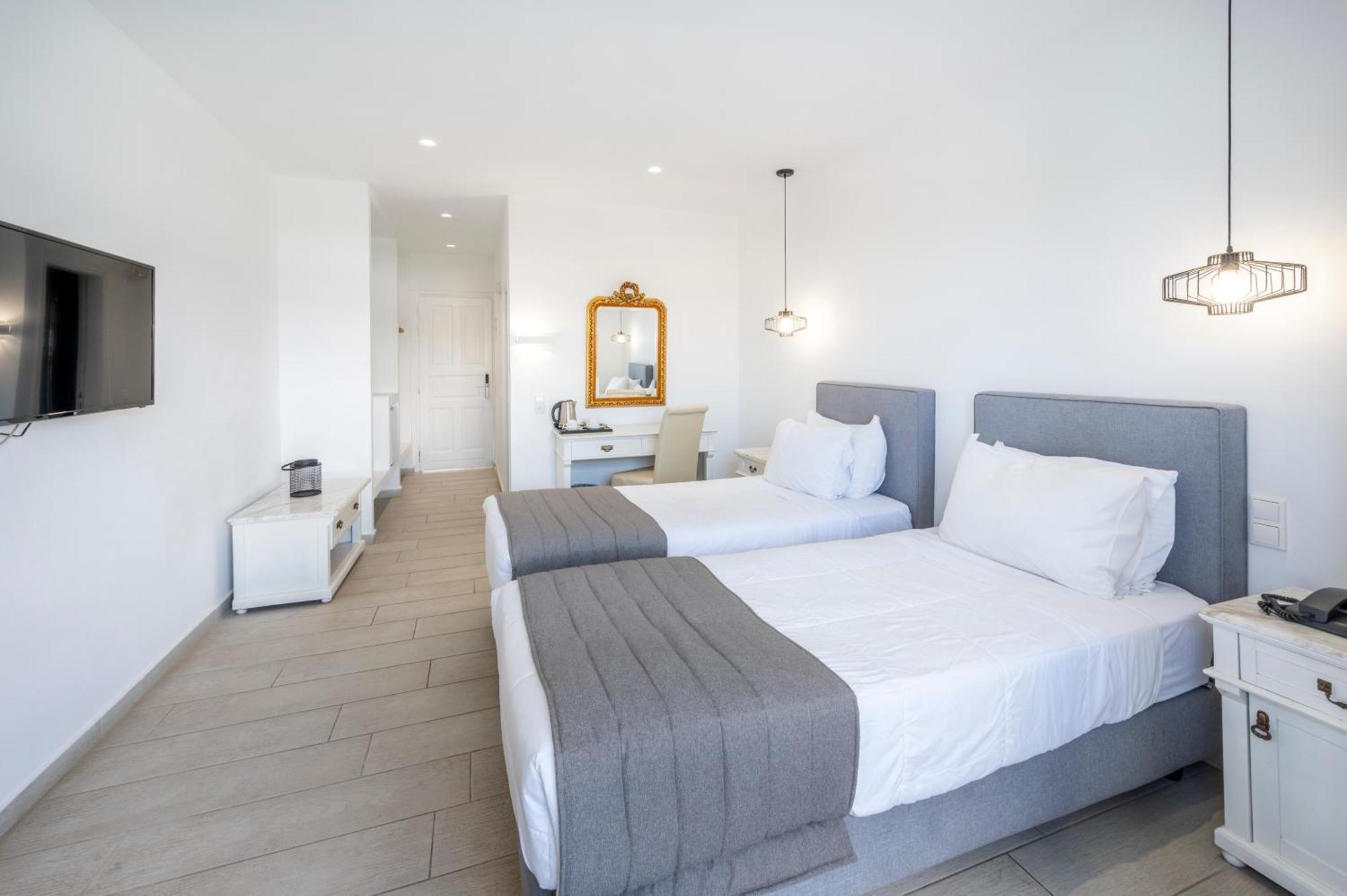 Smy Mediterranean White Santorini (adults Only) Hotel