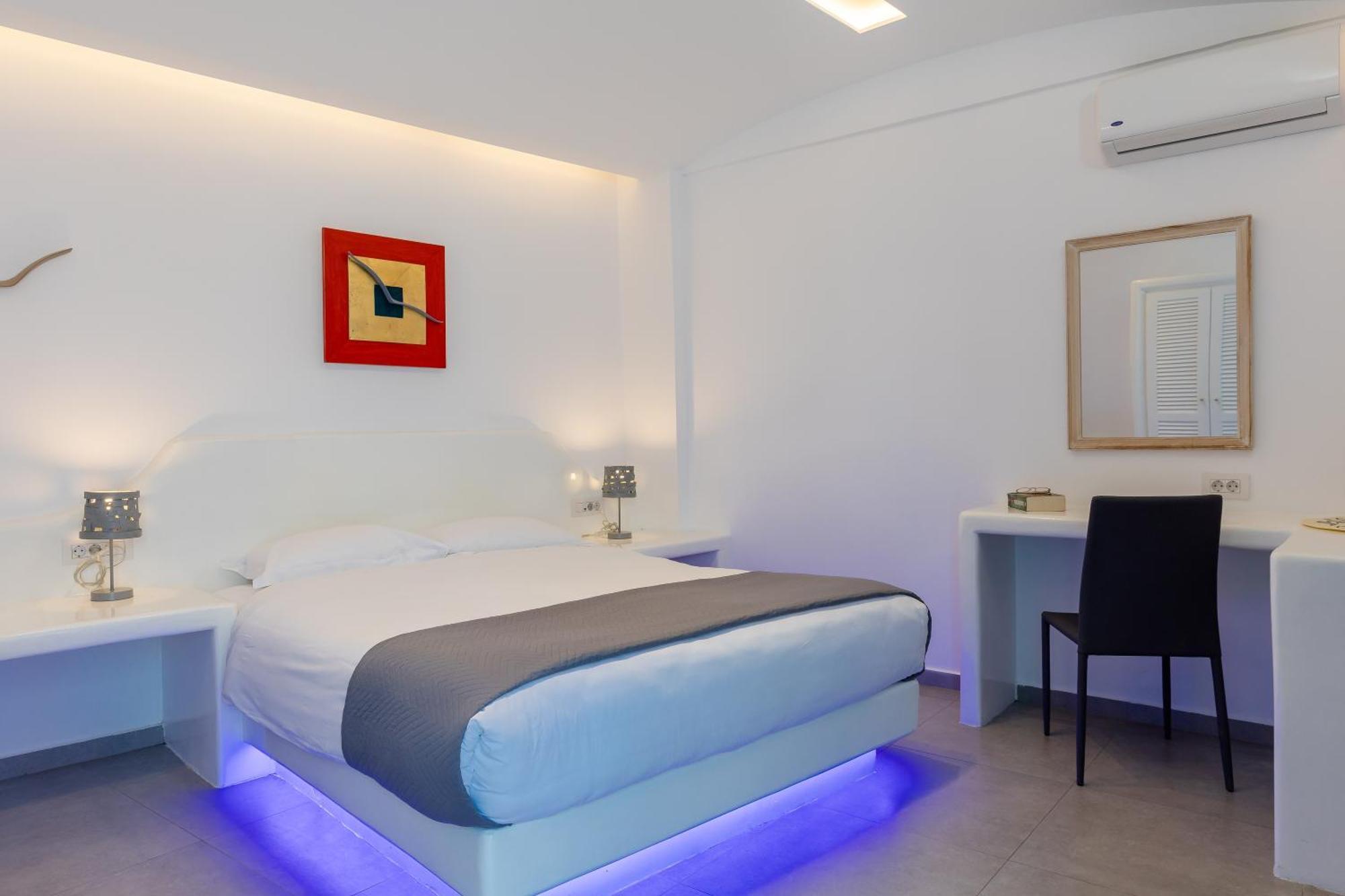 Hotel Nikolas 3*