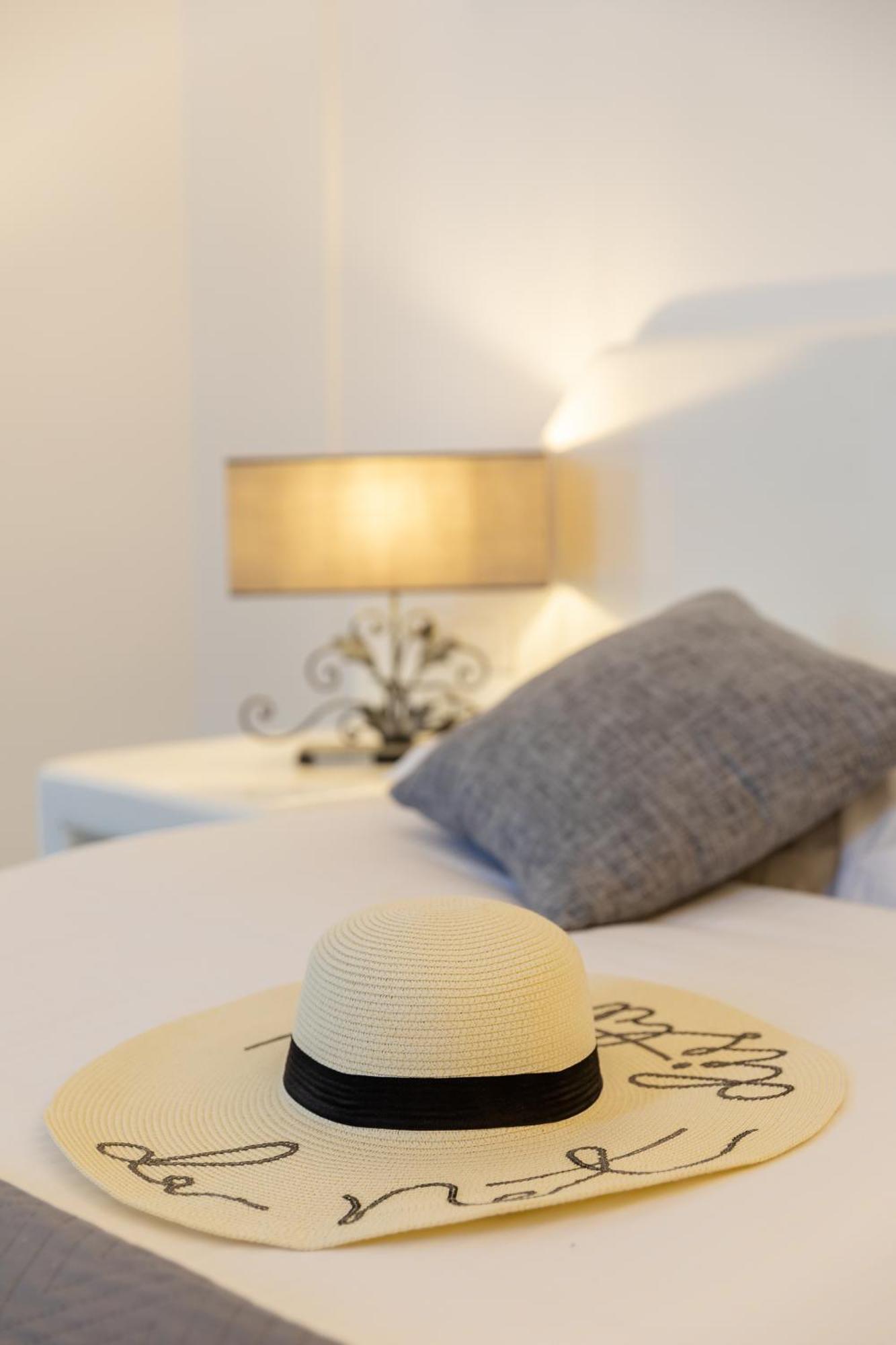 Nikolas Hotel 3*