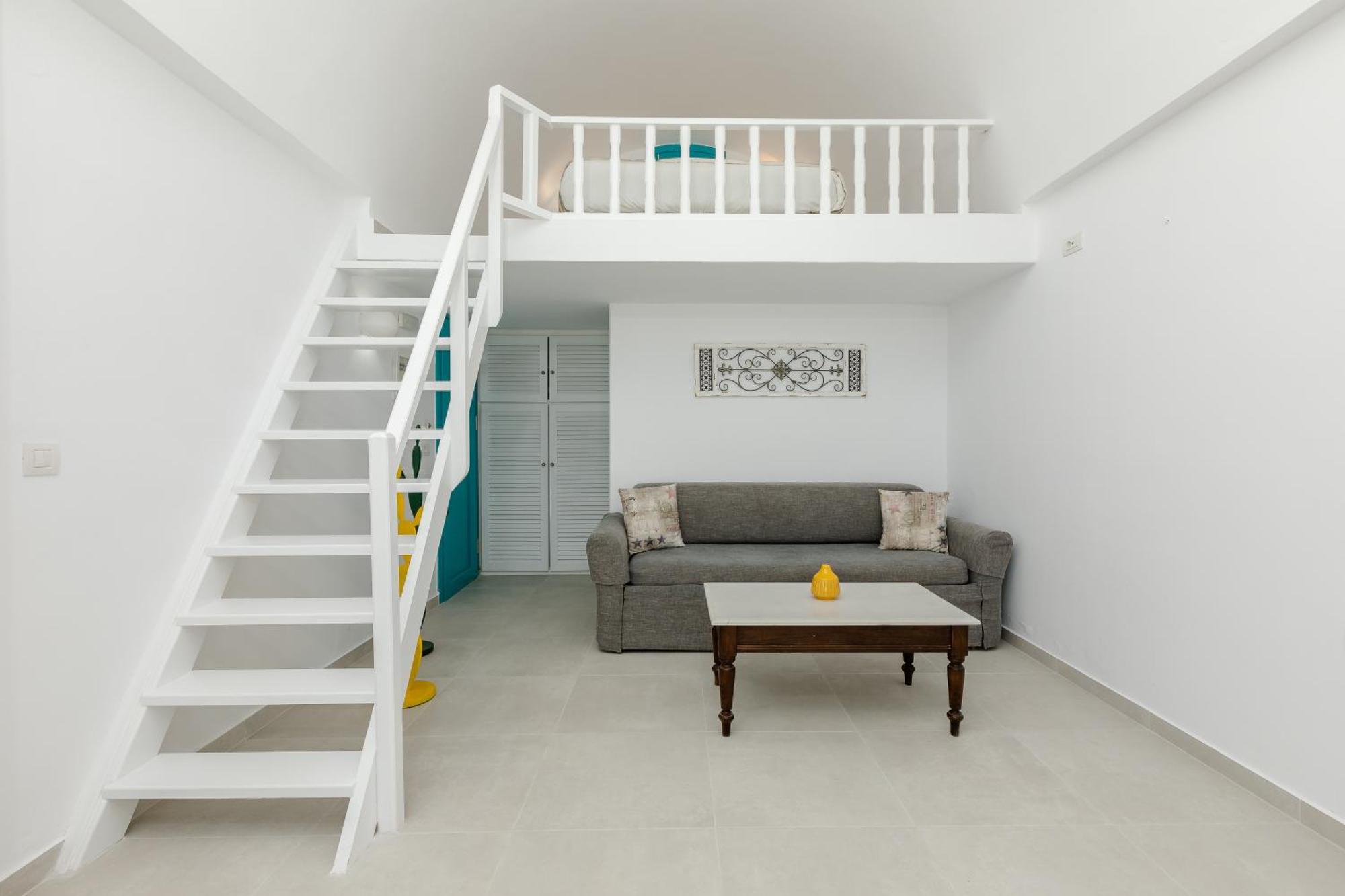 Hotel Nikolas Karterados (Santorini)