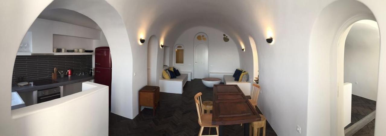 Villa Altana Cliffside Imerovigli (Santorini)