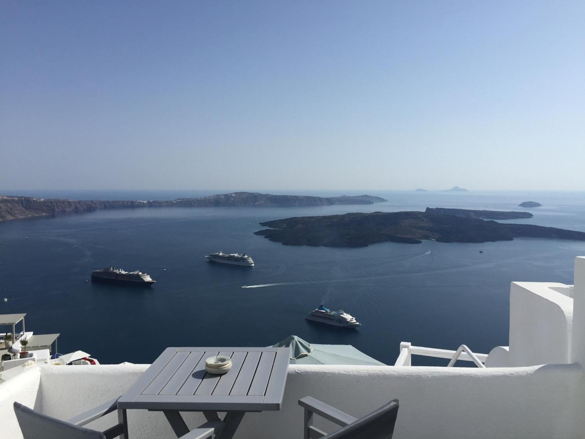 Villa Altana Cliffside Imerovigli (Santorini)