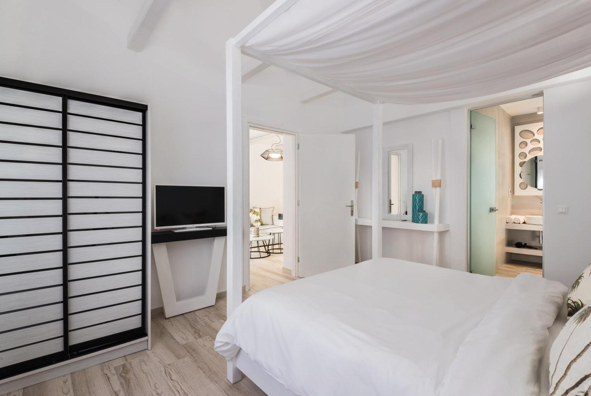 Smy Mediterranean White Santorini (adults Only)