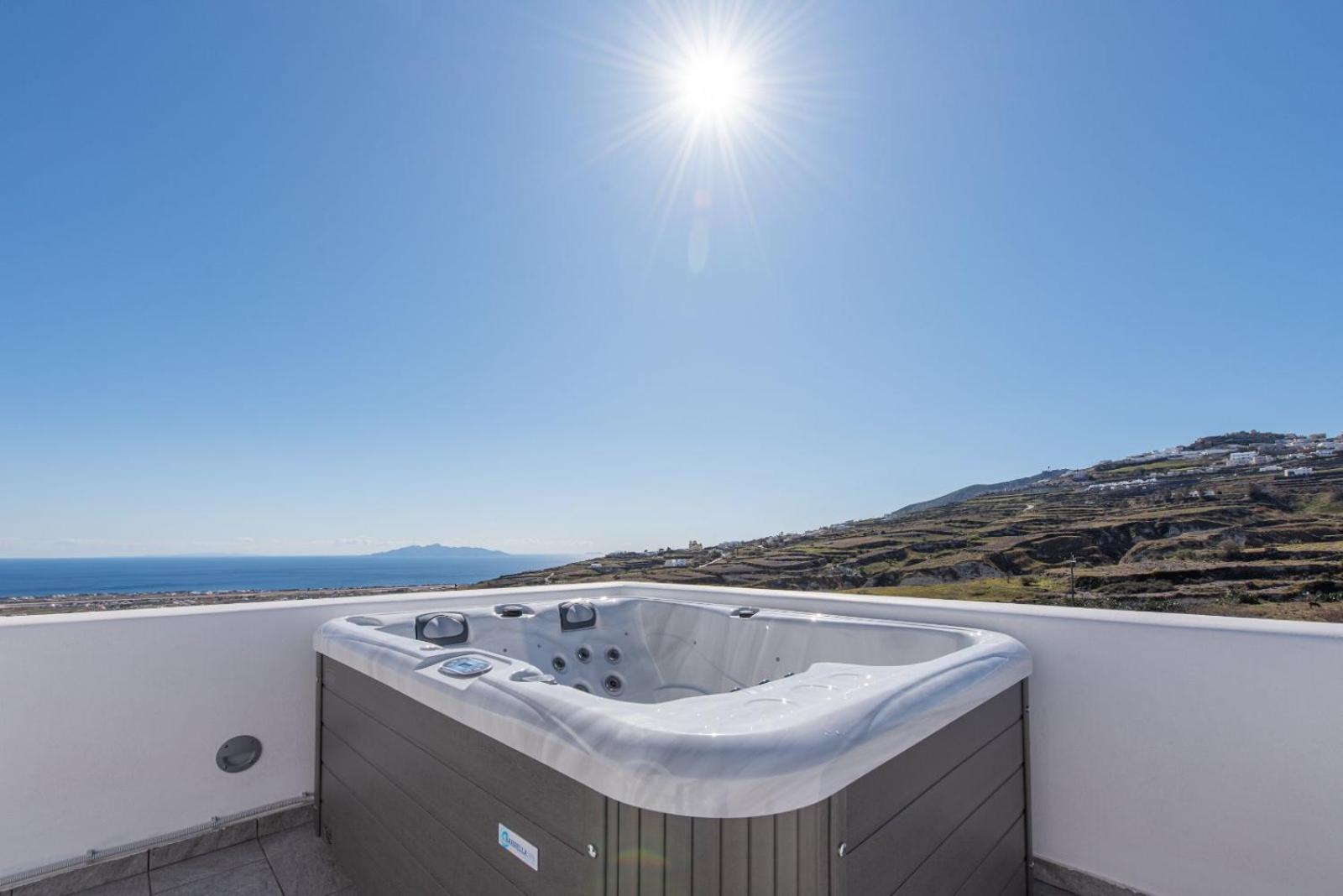Golden View Villa *
