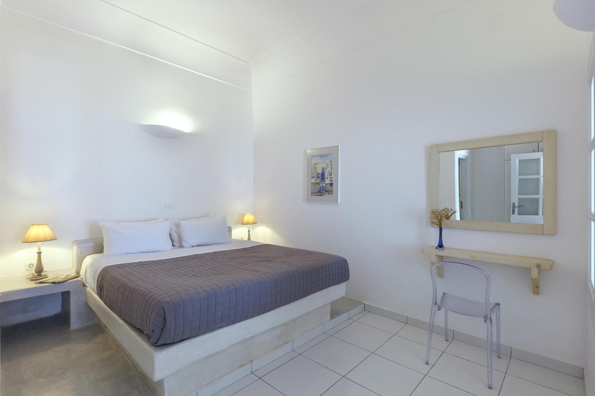 Zatrikion Santorini *