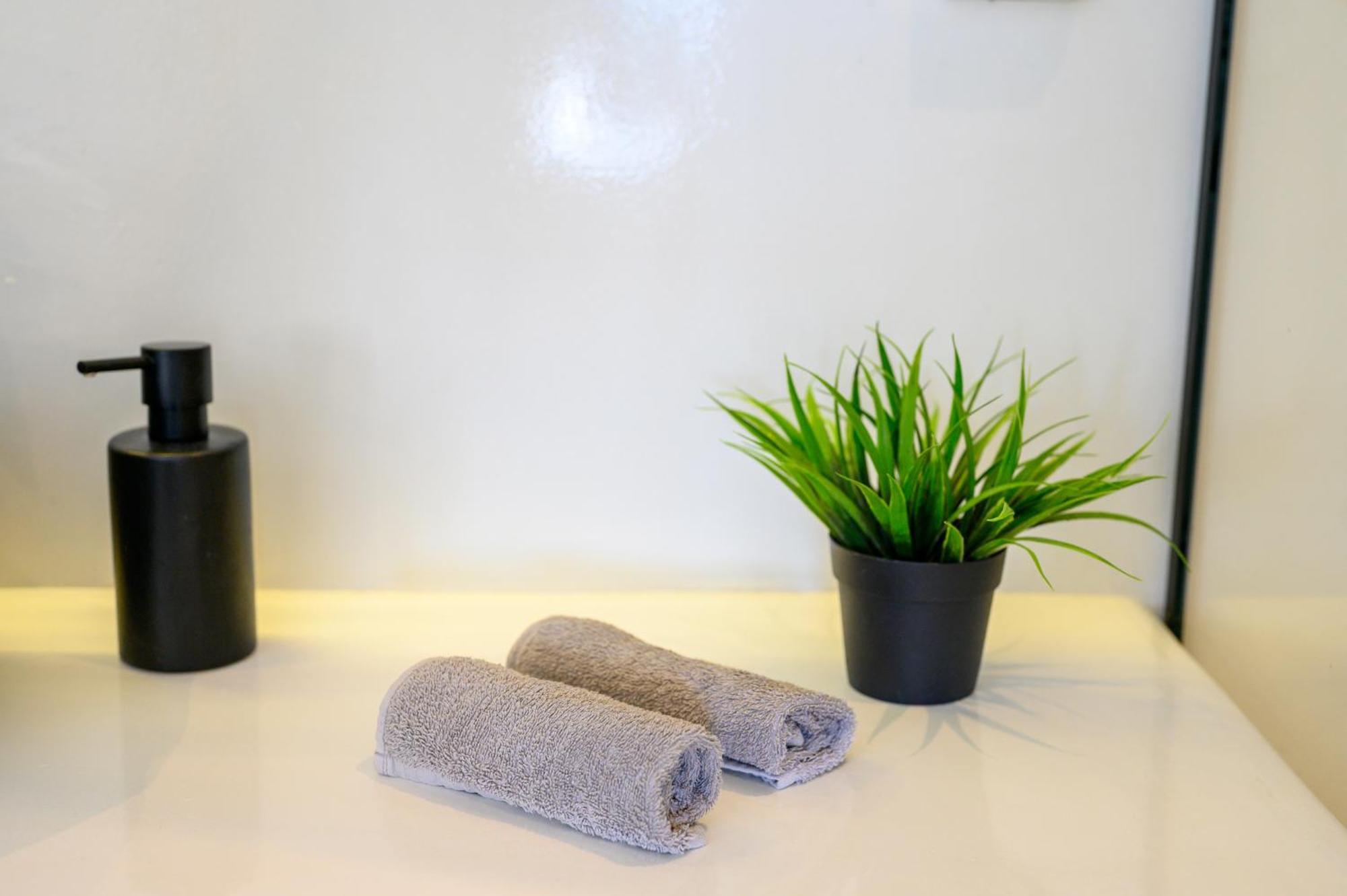 Leon Luxury Aparthotel Imerovigli (Santorini)