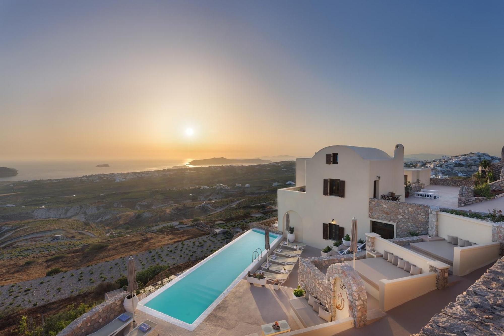 Zatrikion Santorini *