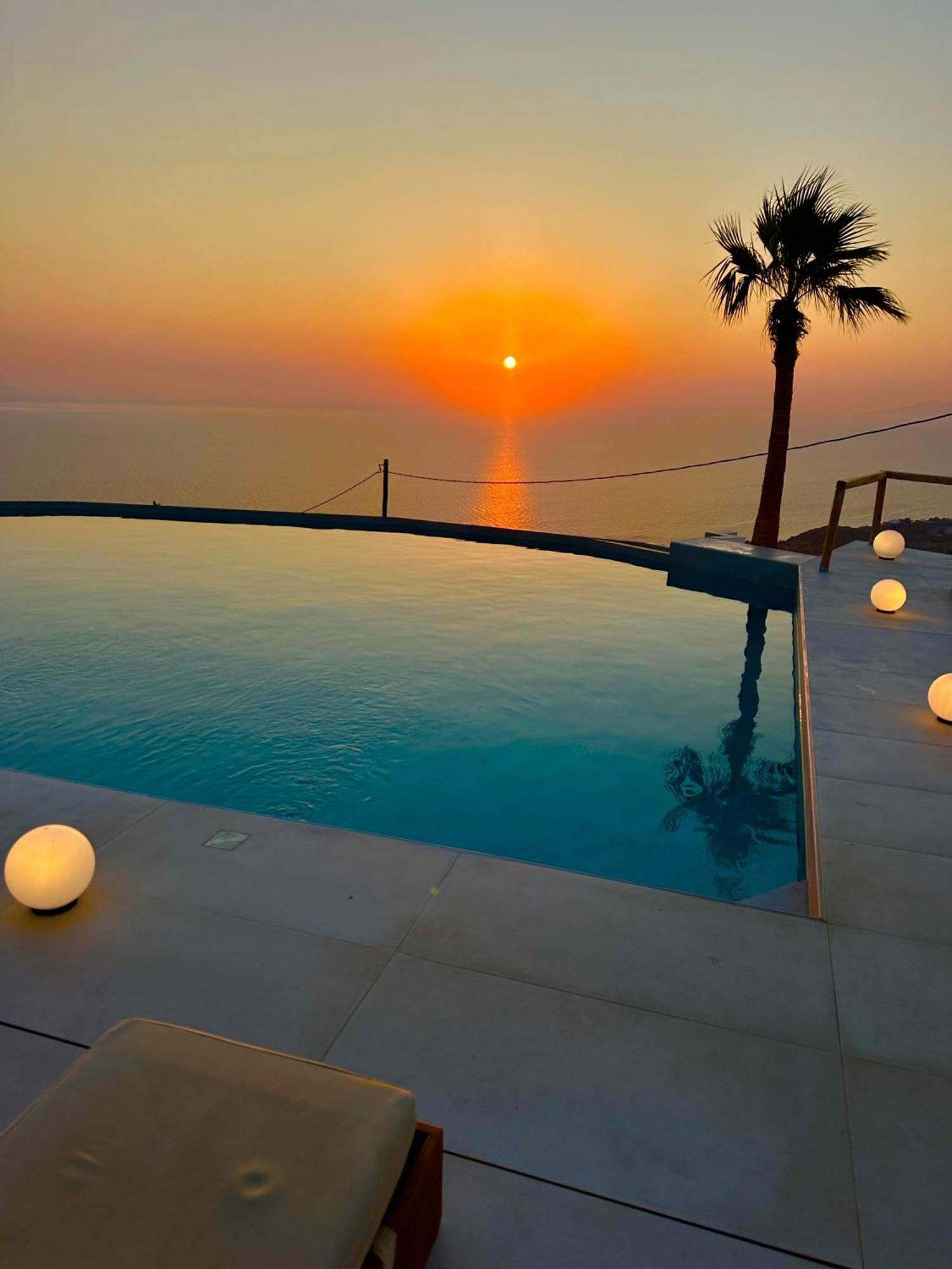 Leon Luxury Aparthotel Imerovigli (Santorini)