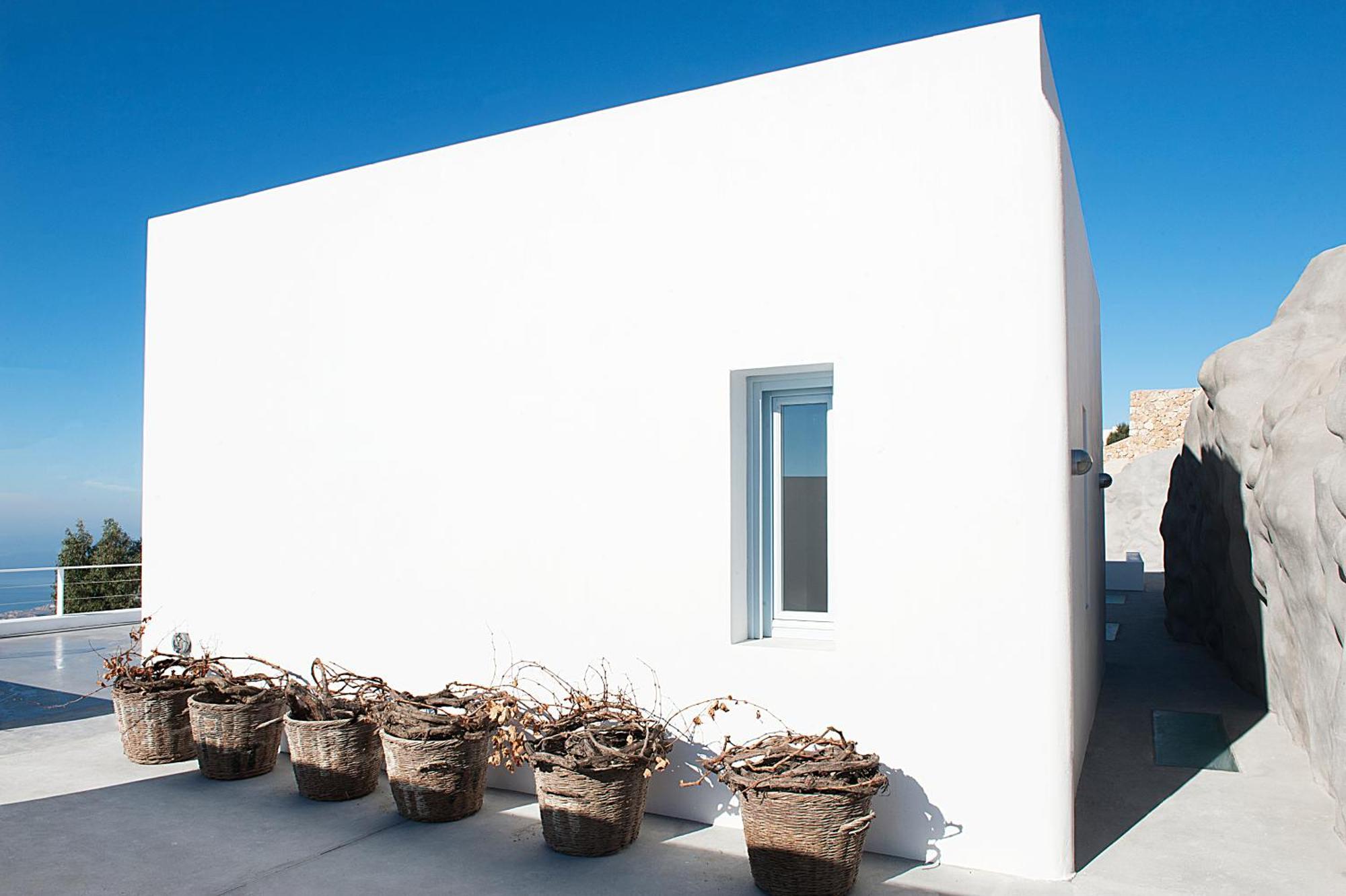 Santorini Heights