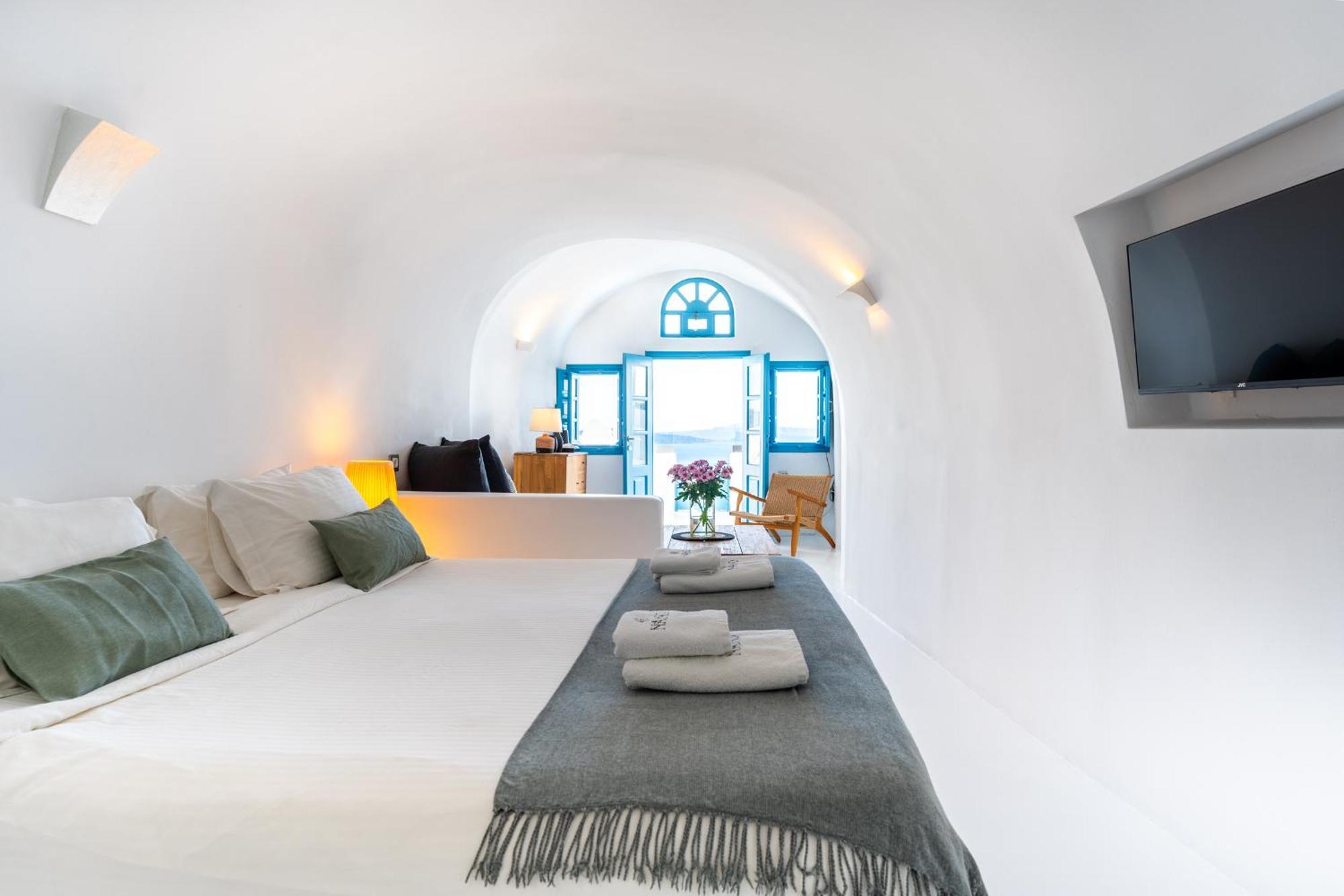 Nano Villa Oia (Santorini)