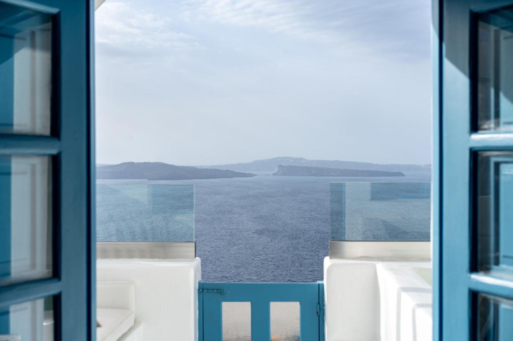 Nano Oia (Santorini)