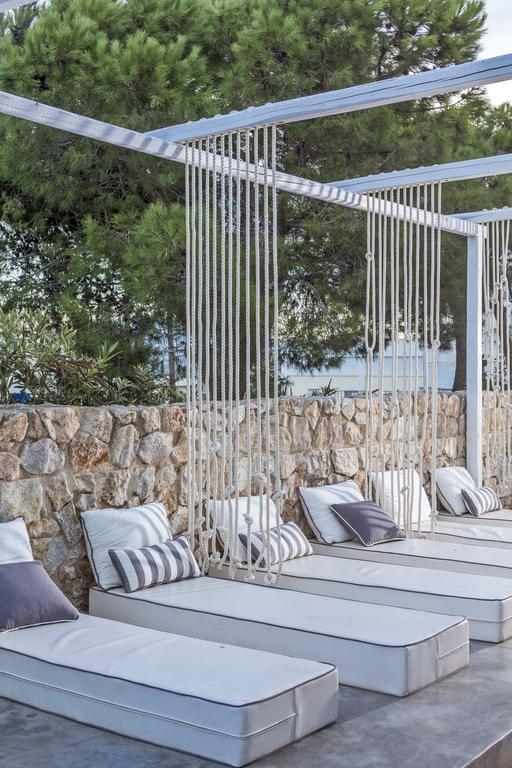 Loizos Stylish Residences Aparthotel 3*