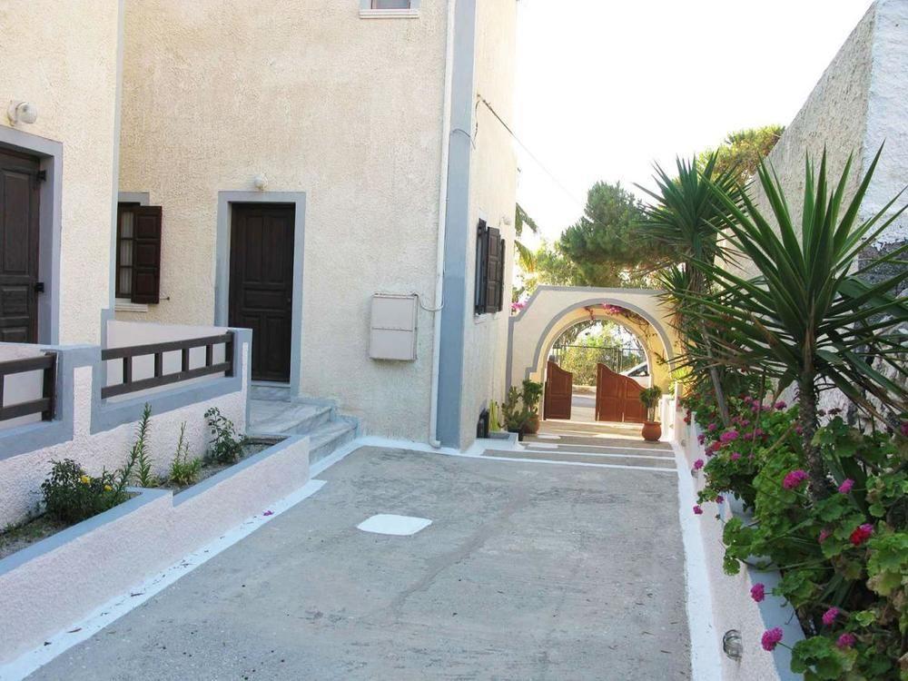Adonis (adults Only) 2* Kamari (Santorini)
