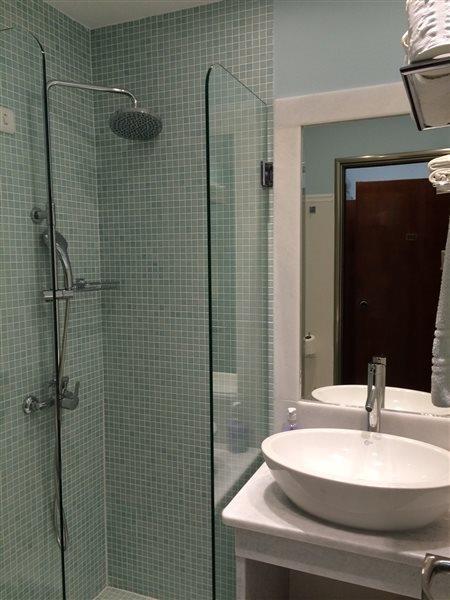 Makarios Hotel Kamari (Santorini)