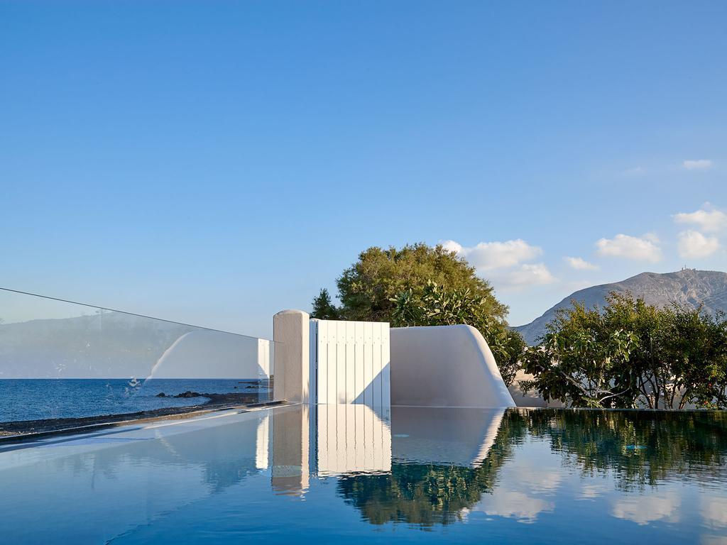 Incognito Santorini Pousada