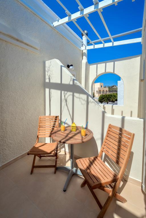 Aparthotel Aegeon Megalochori (Santorini)