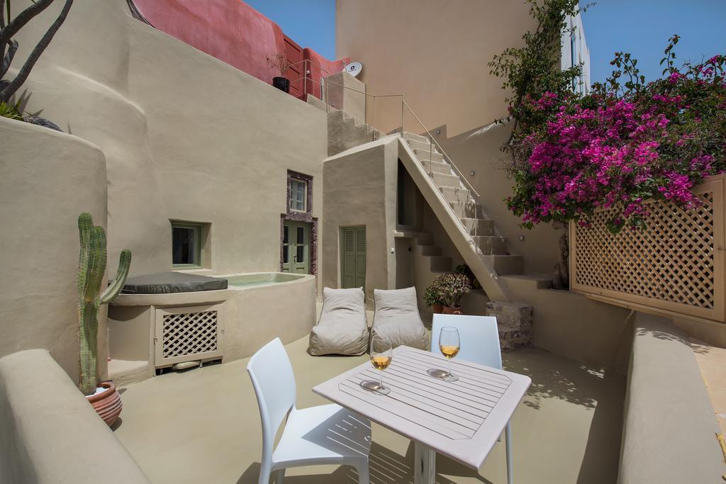 Apartment Opsis Cave House *