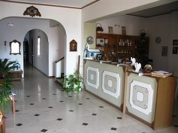 Adonis (adults Only) Hotel Kamari (Santorini)