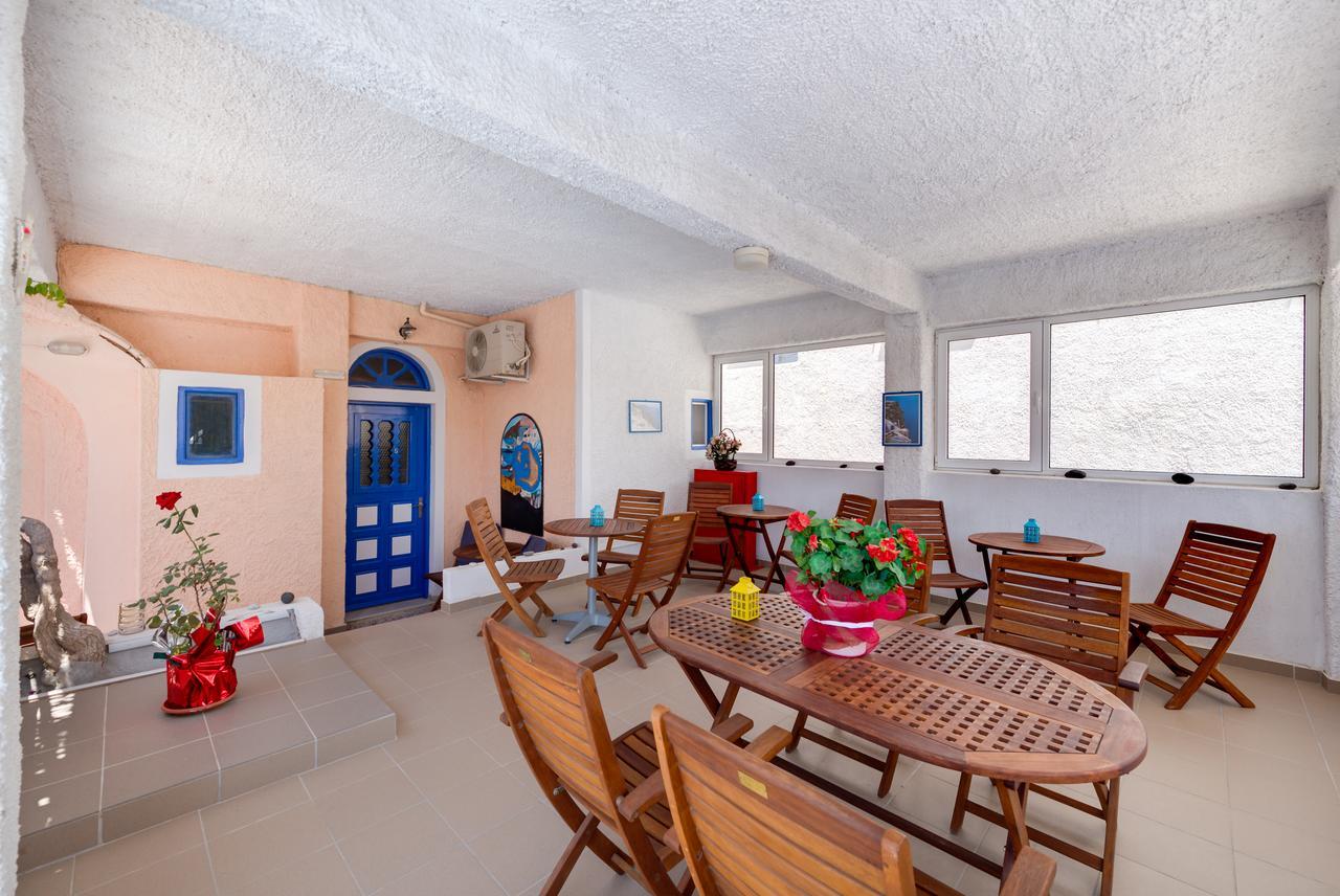 Aparthotel Aegeon Megalochori (Santorini)