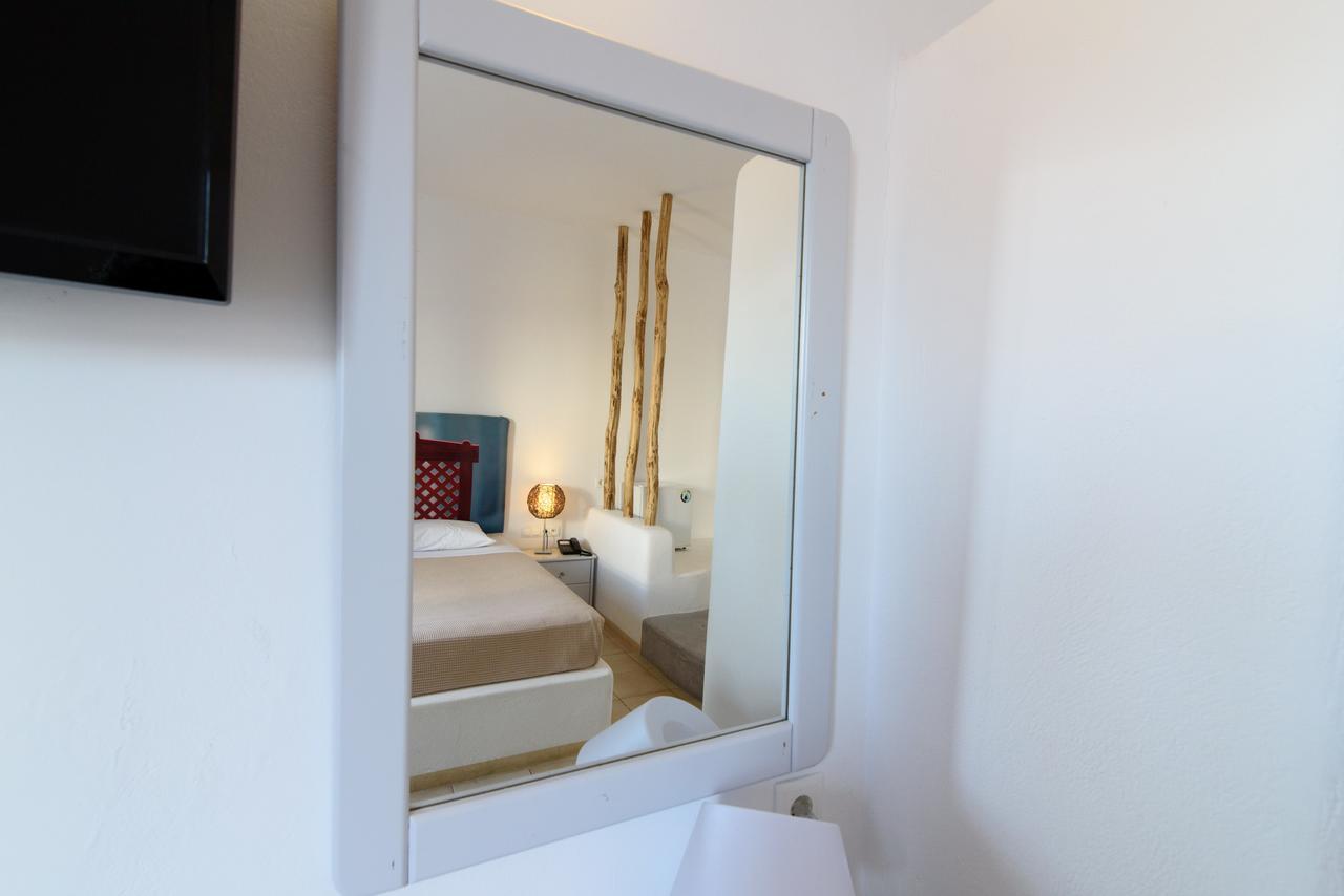 Atlas Boutique Kamari (Santorini)