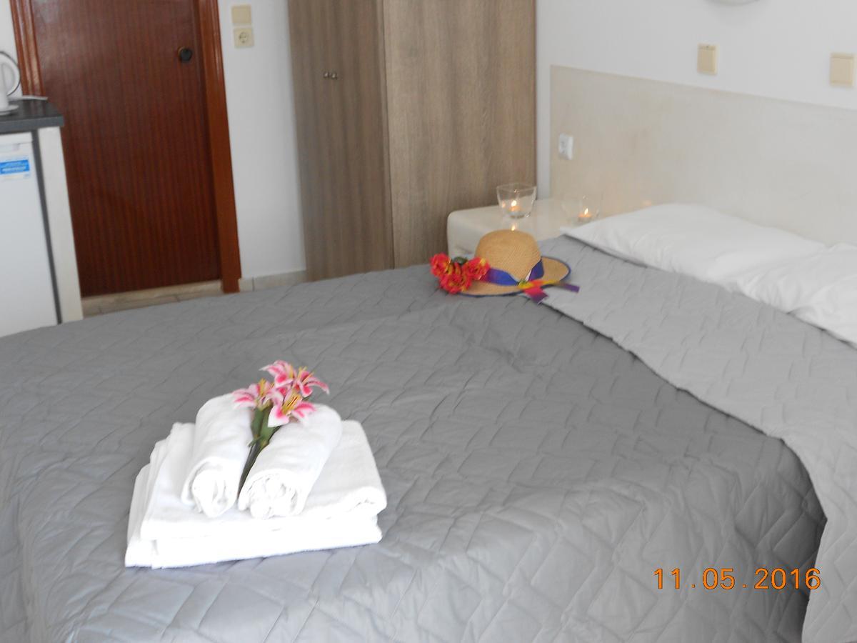 To Let Rena Guest house *