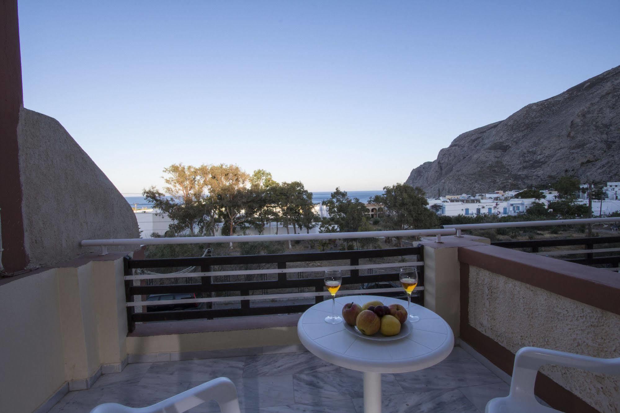 Adonis (adults Only) 2* Kamari (Santorini)