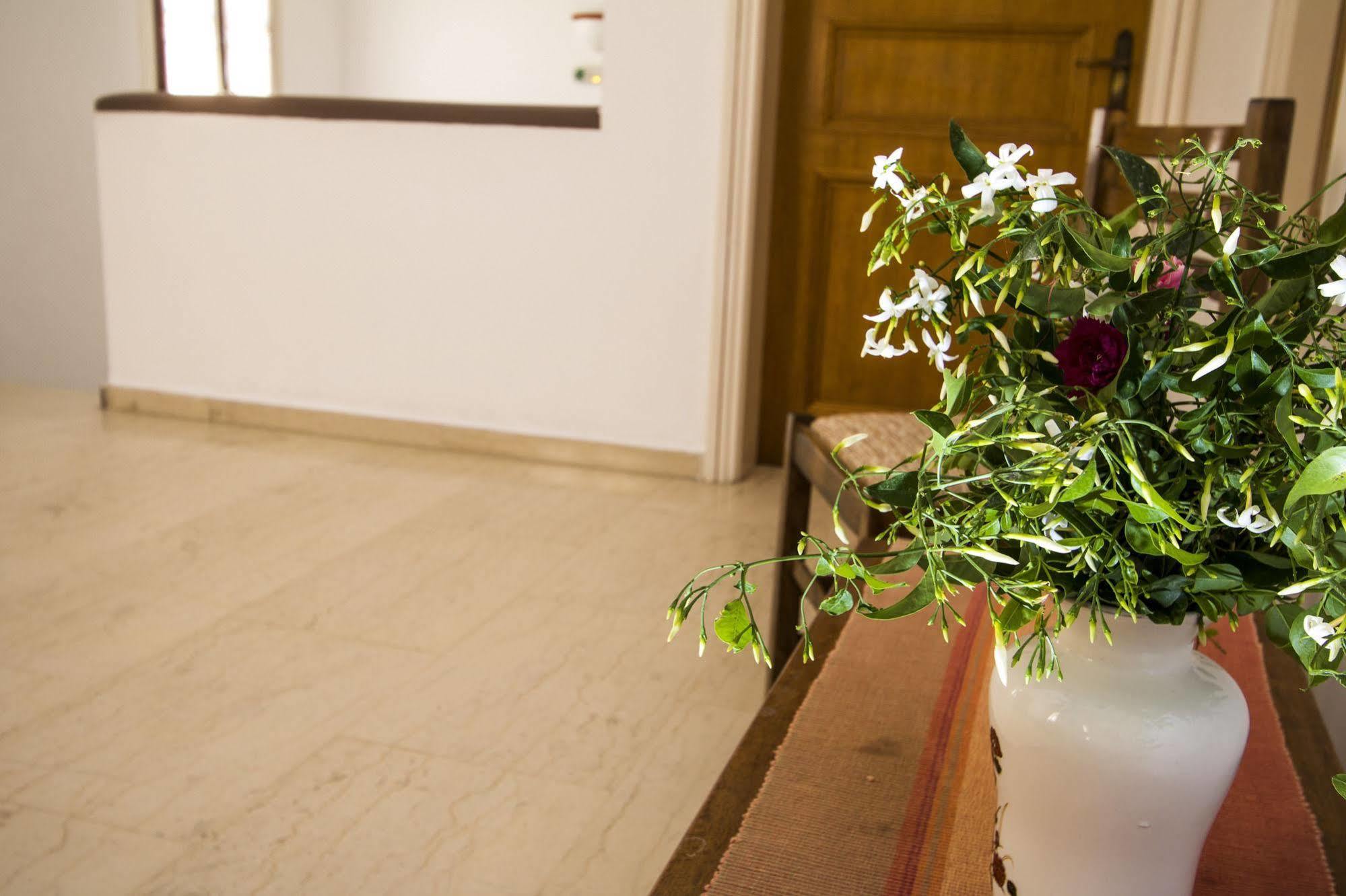 Adonis (adults Only) Hotel Kamari (Santorini)