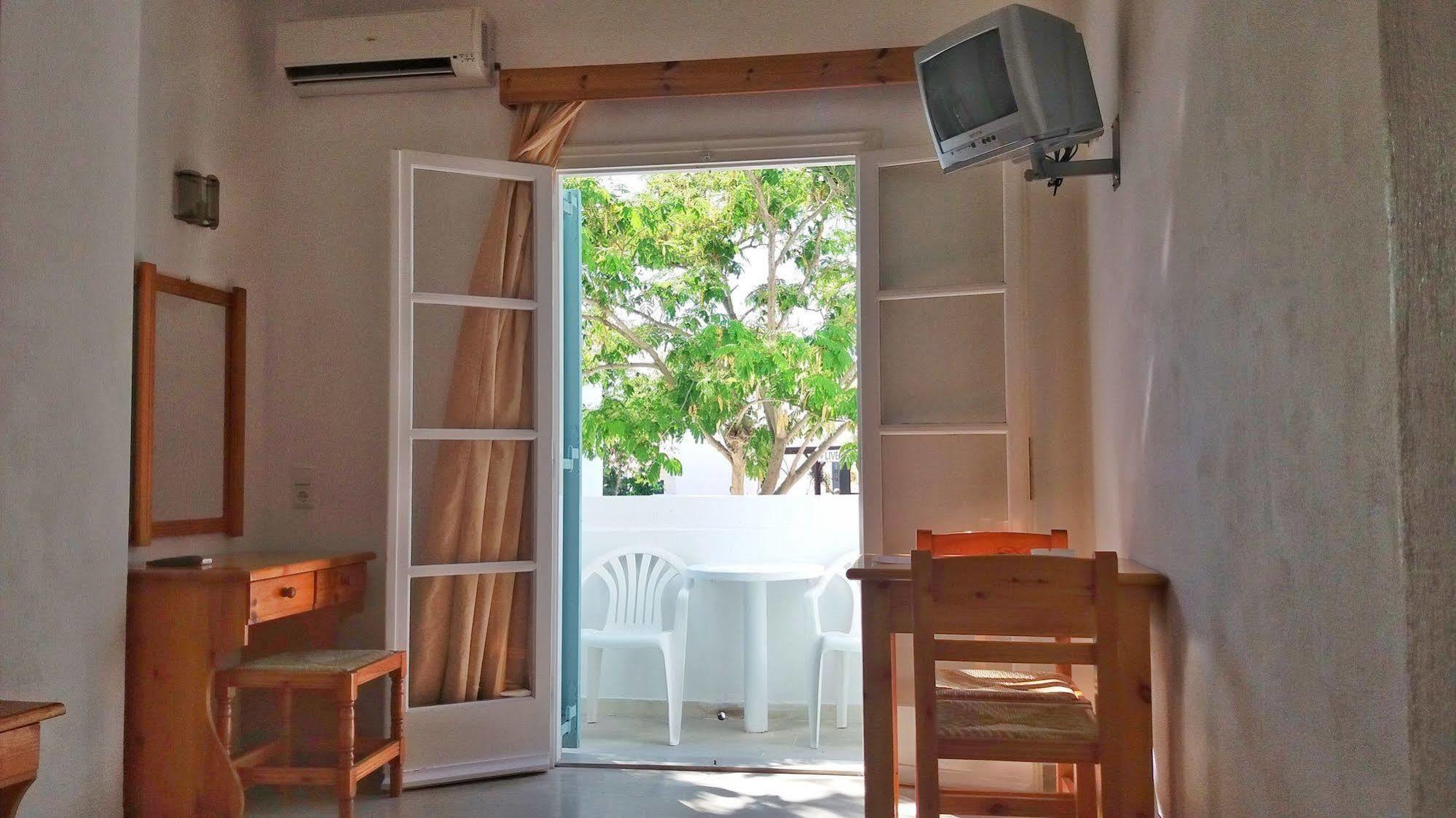 Kymata 2* Kamari (Santorini)
