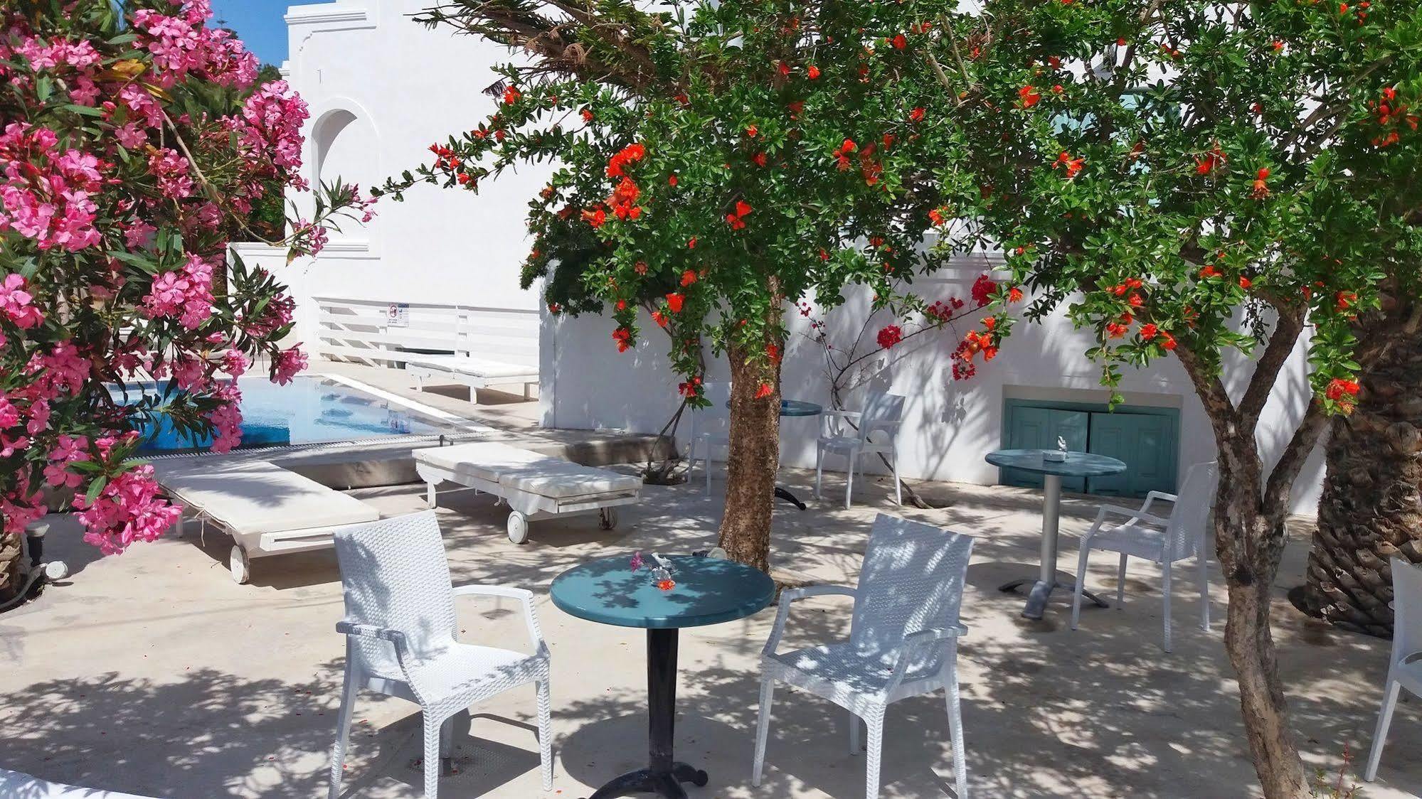 Kymata Hotel 2*