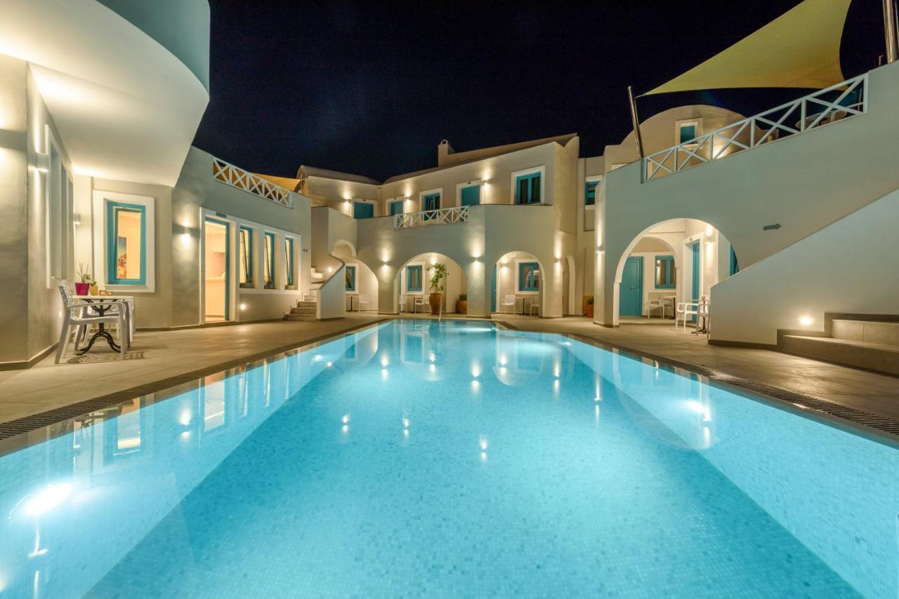 Nikolas Hotel Karterados (Santorini)